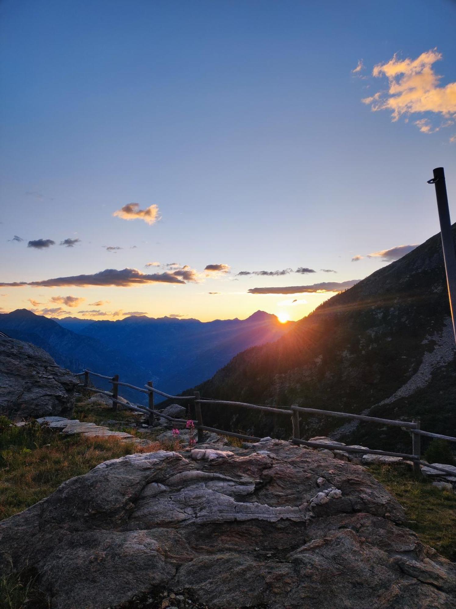 Willa Rifugio Alpe Bonze Donnaz Zewnętrze zdjęcie